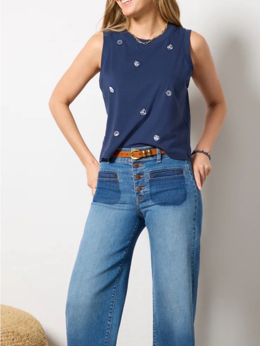 Jayla Embroidered Muscle Tee - Picture 3 of 5
